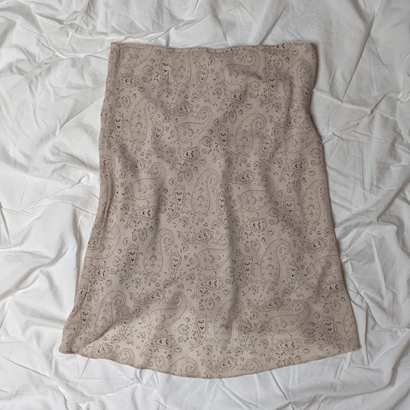 y2k paisley print midi skirt - Picture 2 of 4